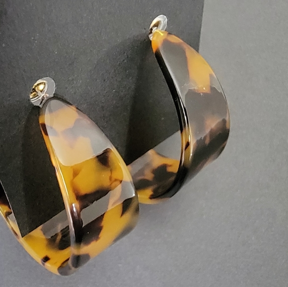 INC International Concepts Jewelry - INC tortoise brown hoop earrings